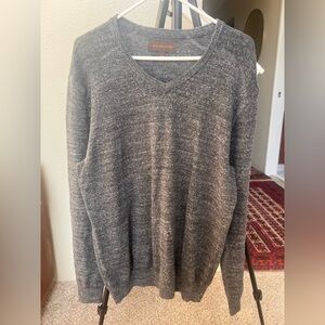 Fairlane & Sons - Dark Heather Grey  V-Neck Sweater